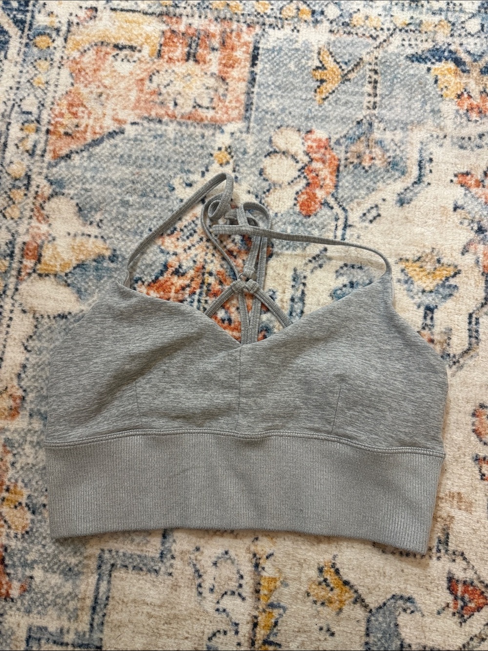 ALO Yoga Light Gray Strappy Crisscross Sports Bra